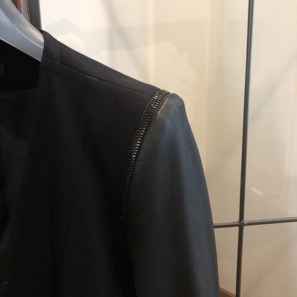 SOLD SOLD SOLD Theory jacket - Picture 4 of 6